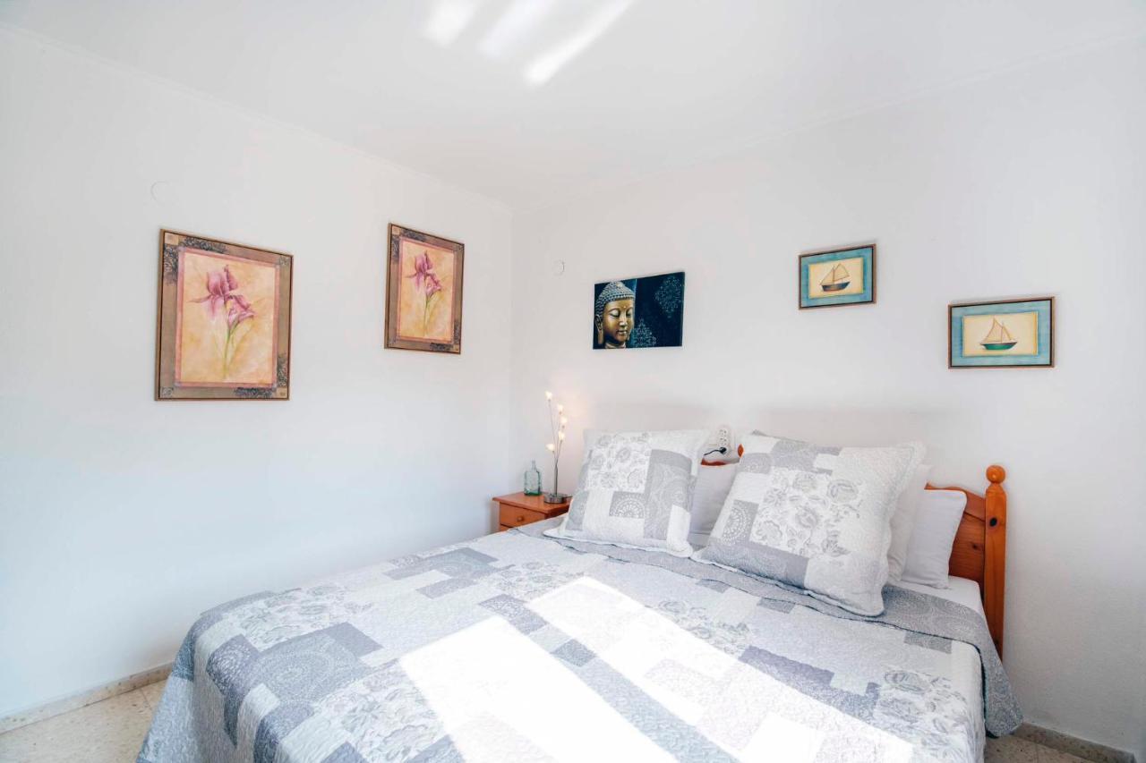 Villa Lucia - Azulenaกัลเป ภายนอก รูปภาพ